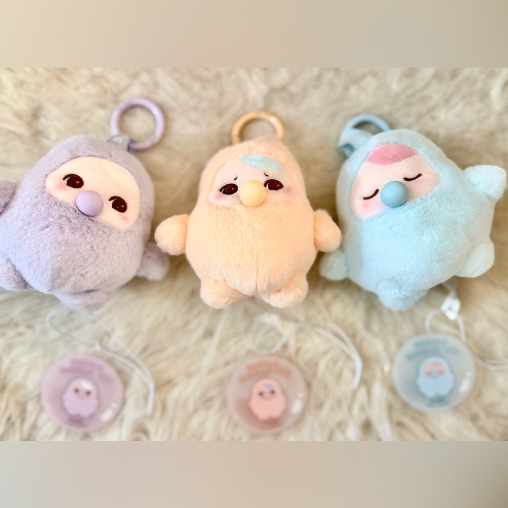 Pop Mart Pucky Bubble Pendant - Pink, Peach, Blue